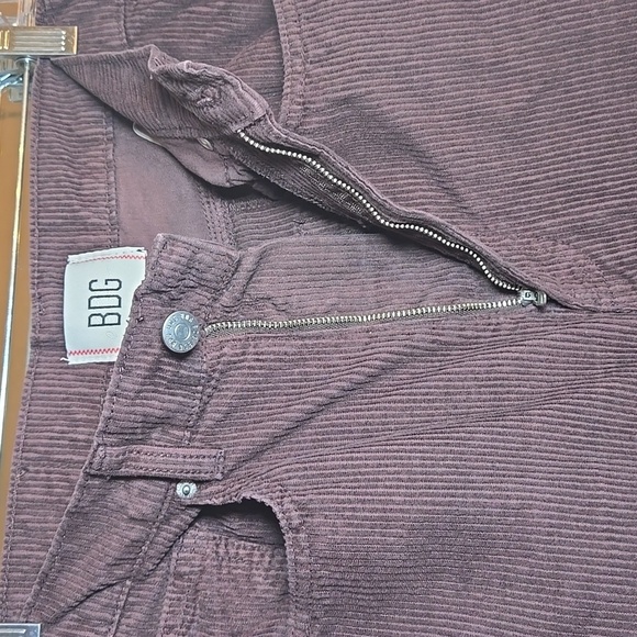 BDG Urban Outfitters High & Wide Chunky Corduroy Ankle Wide Leg Pants NWOT - Picture 15 of 15